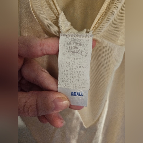 Vintage Valentino Intimo Sleepwear - Picture 7 of 7